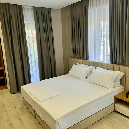 Hotel Comfort By Rezidence In Tirana