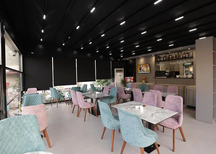 Hotel Comfort By Rezidence In Tirana