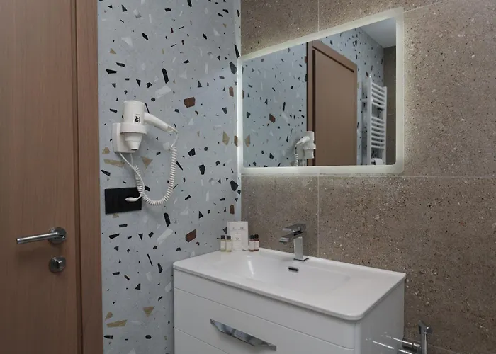 Comfort By Rezidence In Tirana